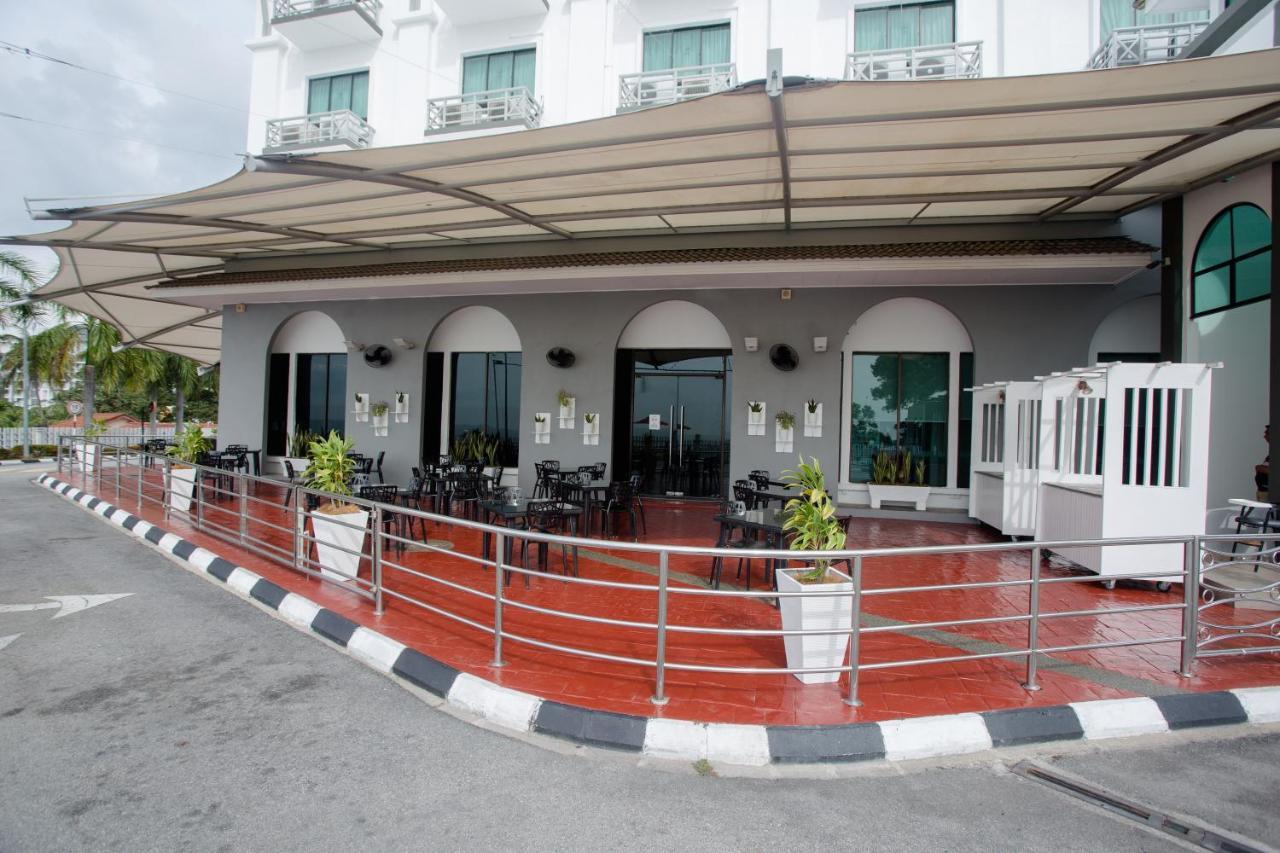 Klana Beach Resort Port Dickson Kültér fotó