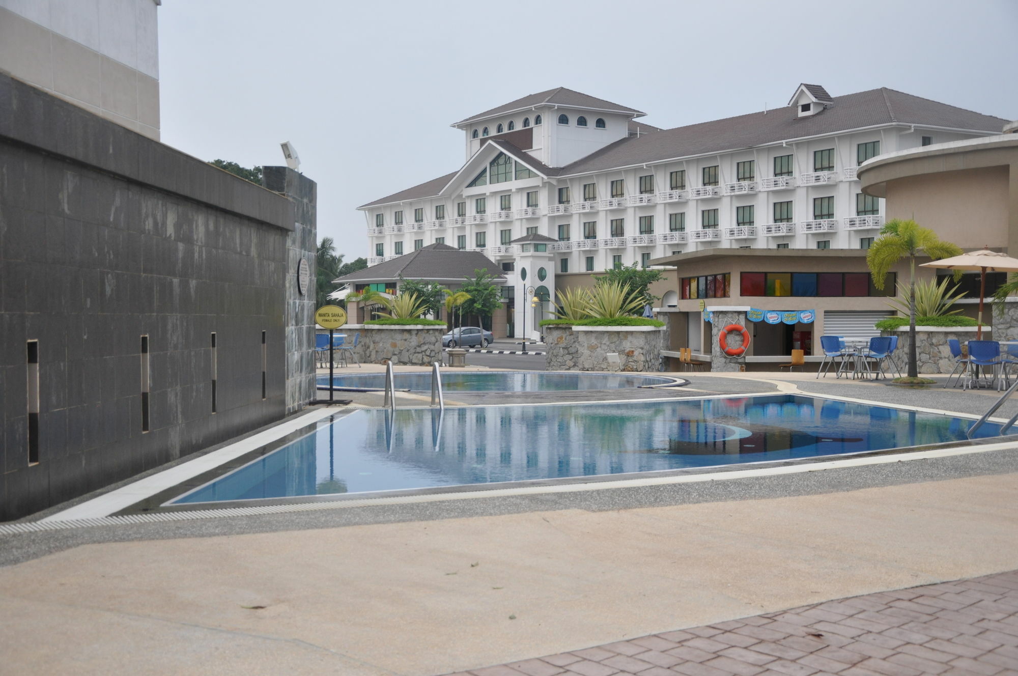 Klana Beach Resort Port Dickson Kültér fotó